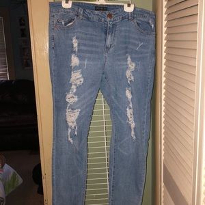 Forever 21 destructed jeans